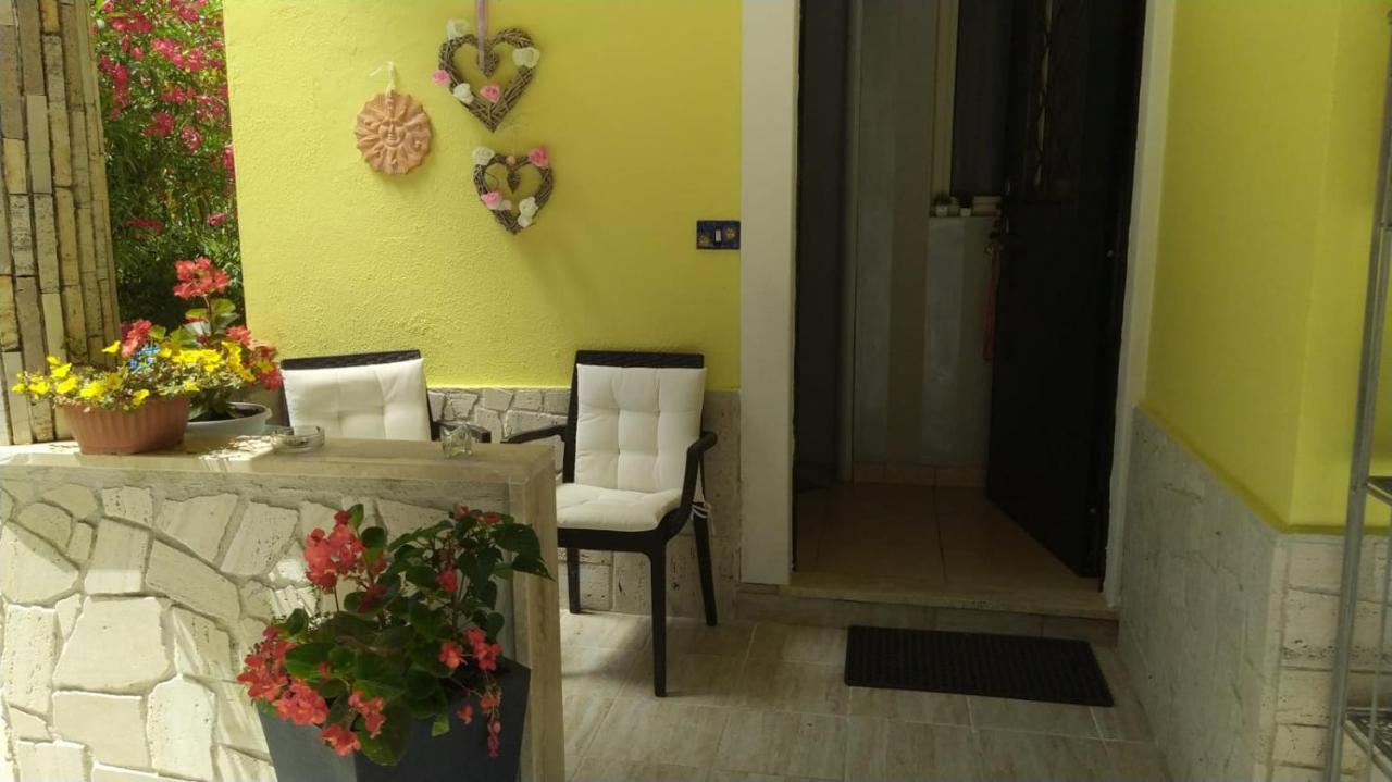 Il Roseto Bed & Breakfast Frosinone Dış mekan fotoğraf