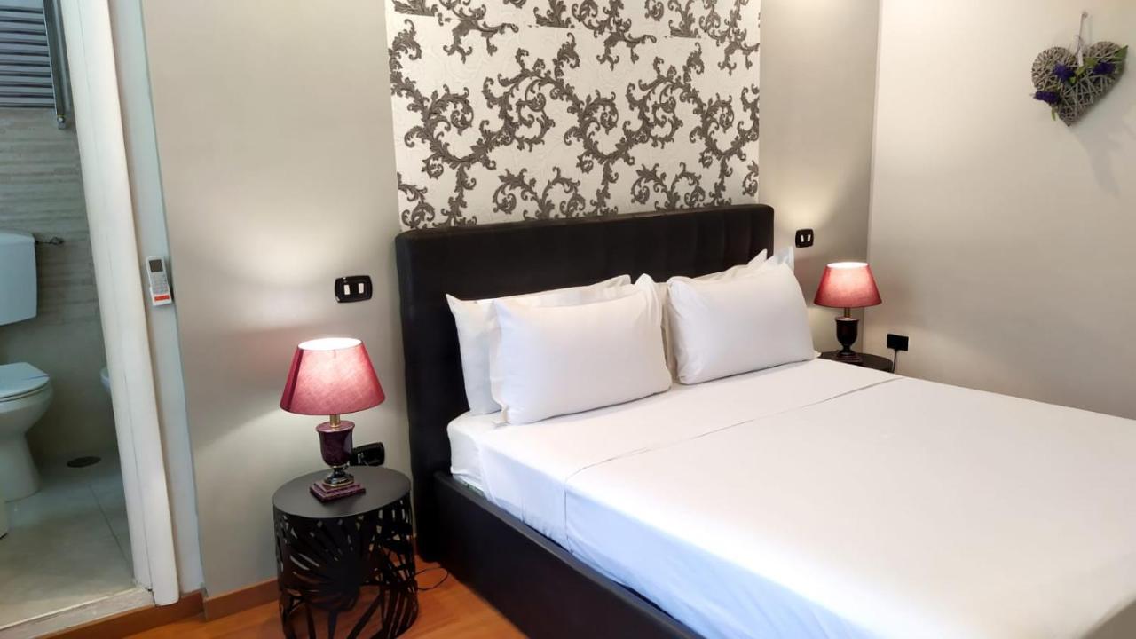 Il Roseto Bed & Breakfast Frosinone Dış mekan fotoğraf