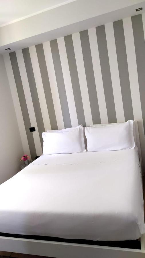 Il Roseto Bed & Breakfast Frosinone Dış mekan fotoğraf
