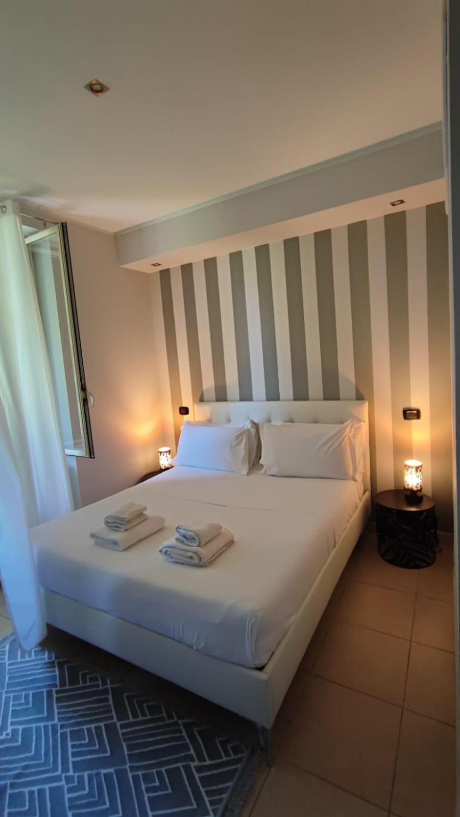 Il Roseto Bed & Breakfast Frosinone Dış mekan fotoğraf