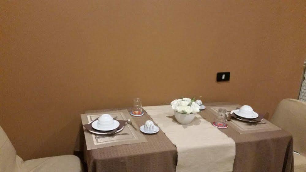 Il Roseto Bed & Breakfast Frosinone Dış mekan fotoğraf