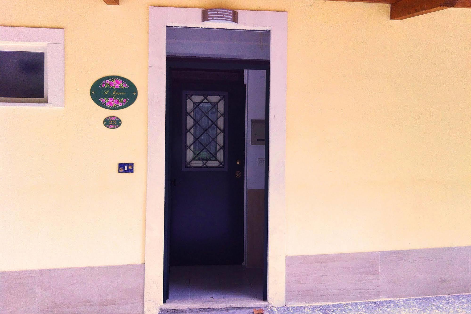 Il Roseto Bed & Breakfast Frosinone Dış mekan fotoğraf