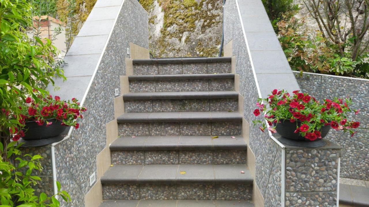 Il Roseto Bed & Breakfast Frosinone Dış mekan fotoğraf